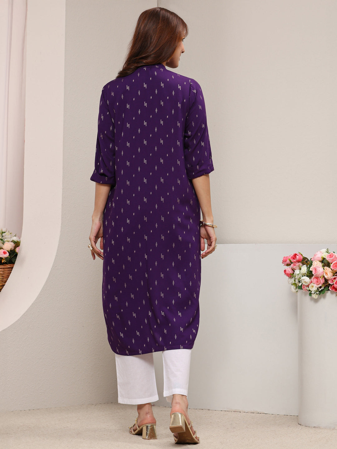  Purple Mandarin Collar Embroidered Rayon Straight Kurta 