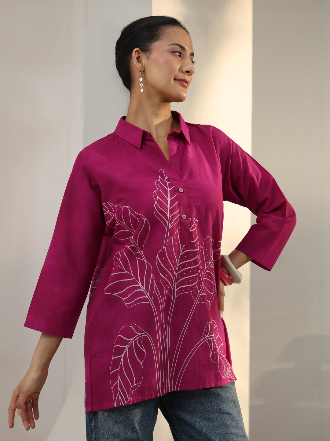  Pink Floral Printed Cotton Straight Short Kurti 