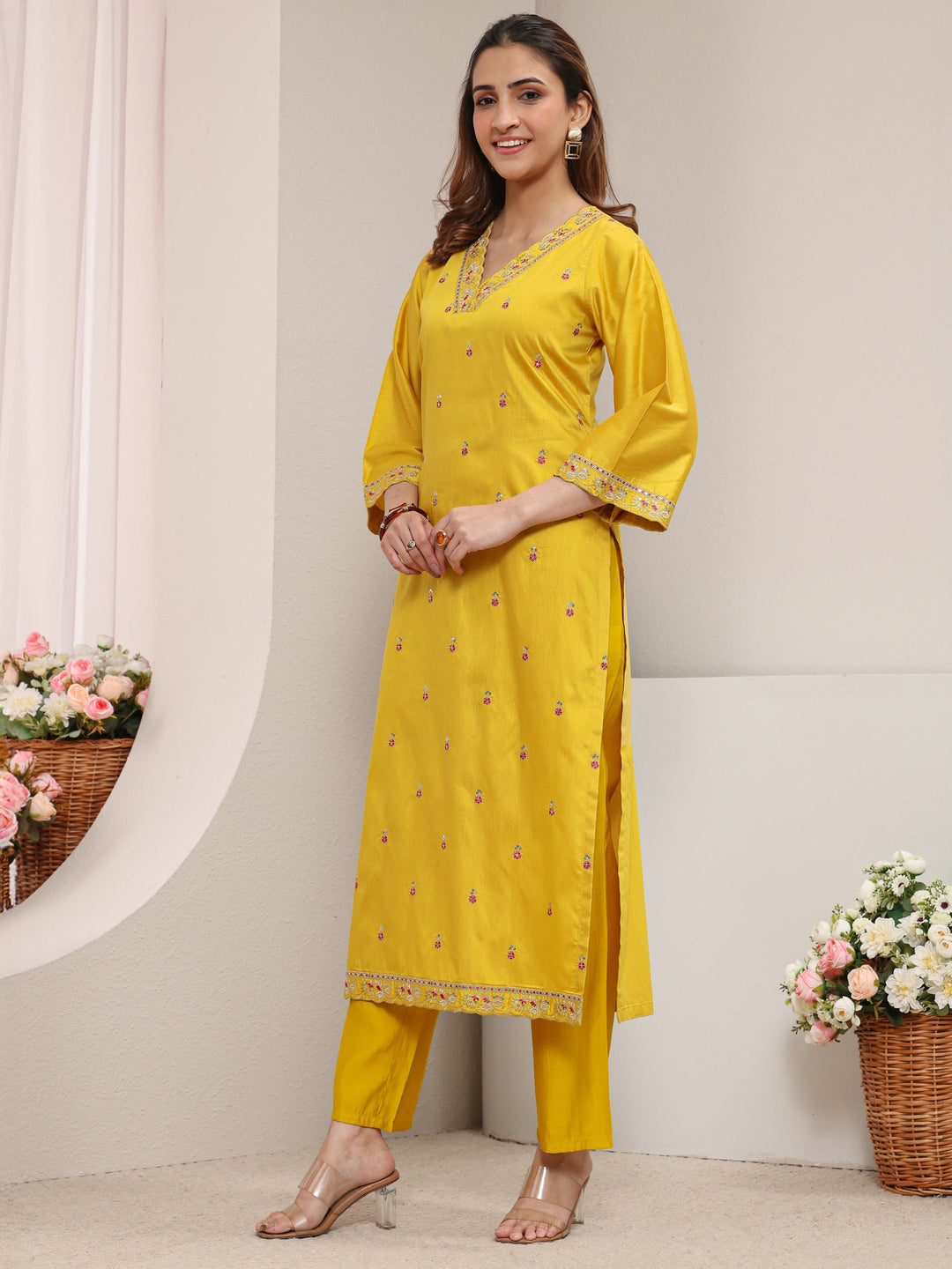  Yellow Embroidered Silk Blend Straight Kurta 