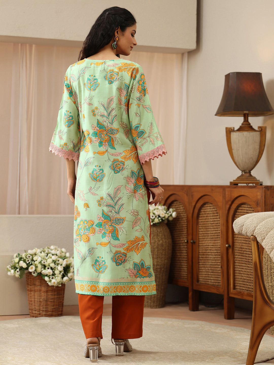  Off White Abstract Printed Panelled A-Line Kurta 