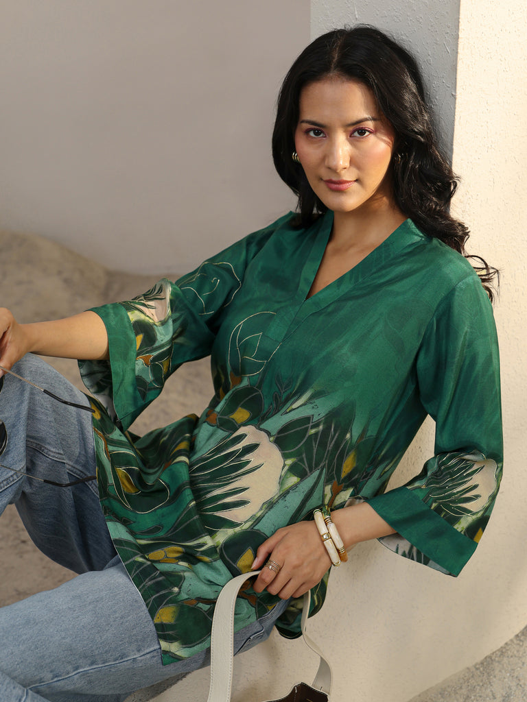 Libas Green Abstract Printed Silk Blend Straight Short Kurti