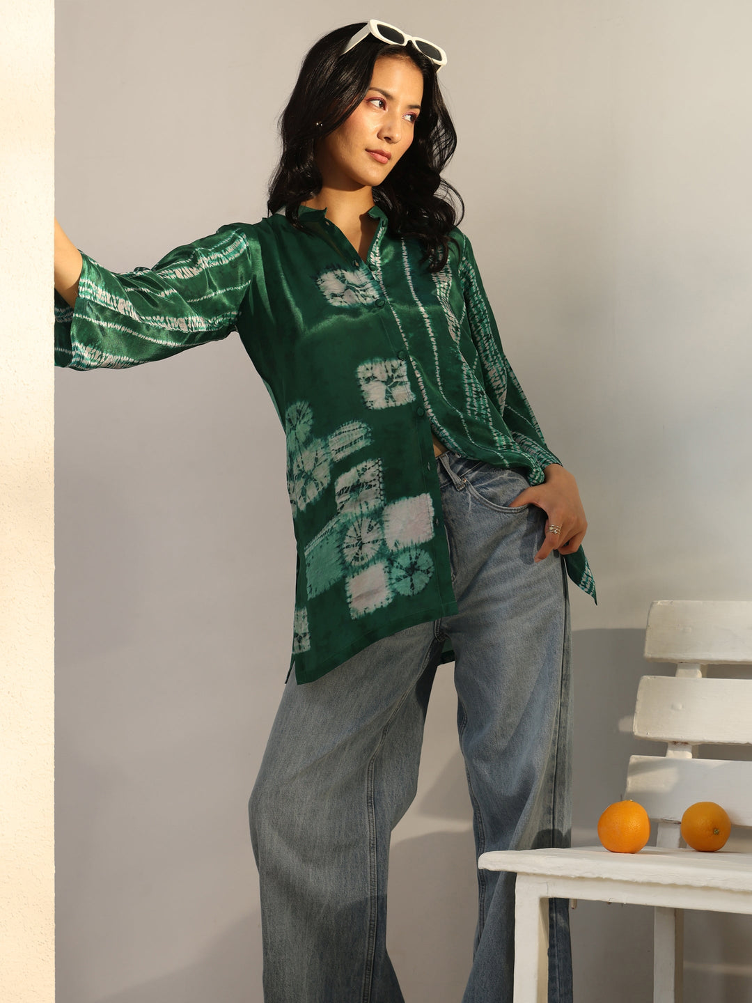  Green Geometric Printed Crepe Shirt 