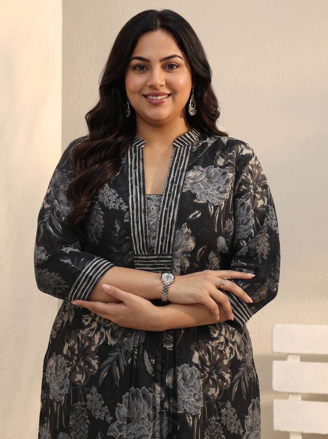  Plus Size Black Floral Printed Silk Blend Straight Short Kurti 