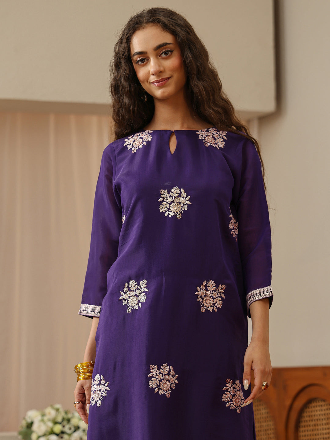  Off White Abstract Printed Panelled A-Line Kurta 
