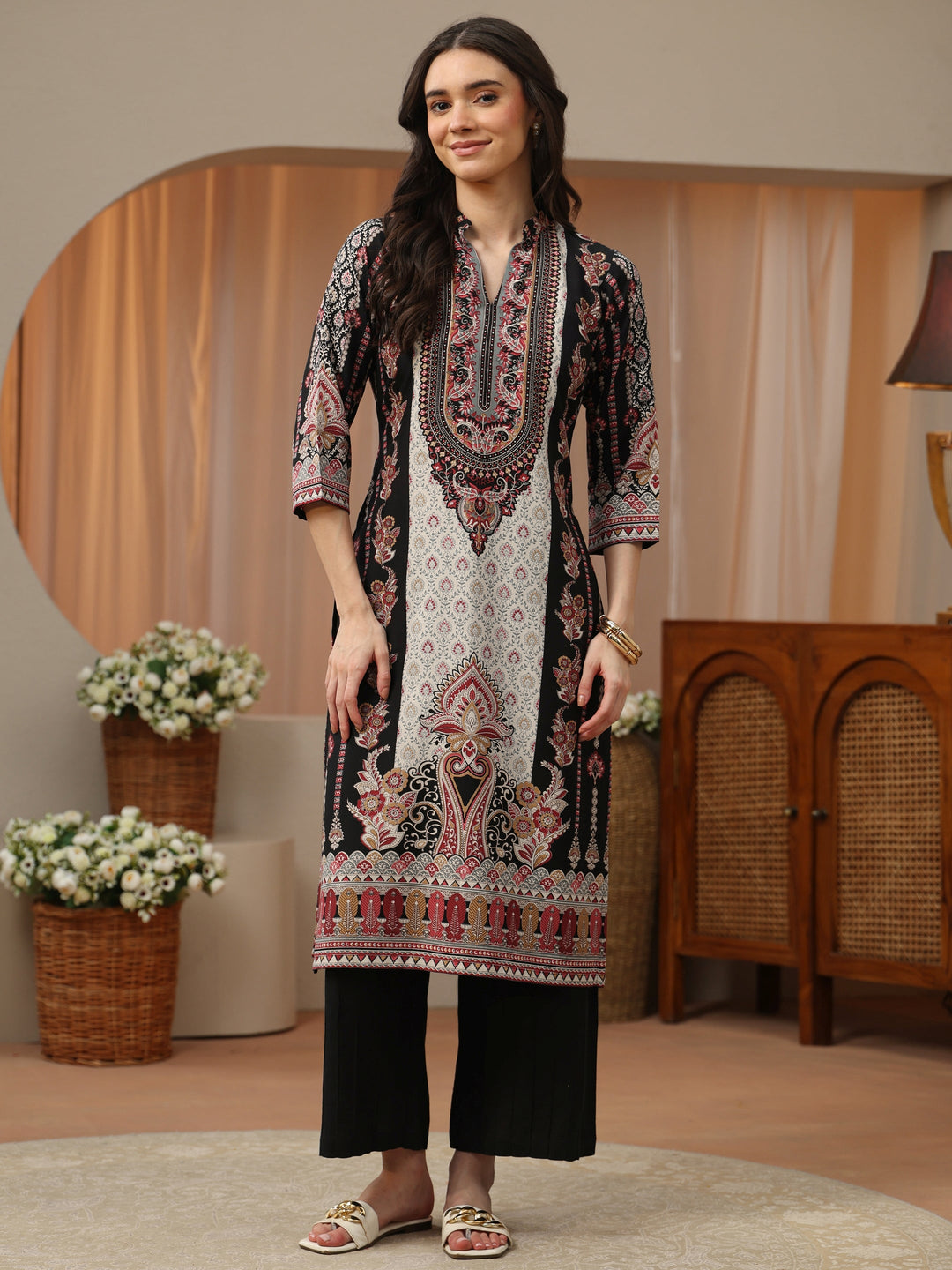  Off White Abstract Printed Panelled A-Line Kurta 