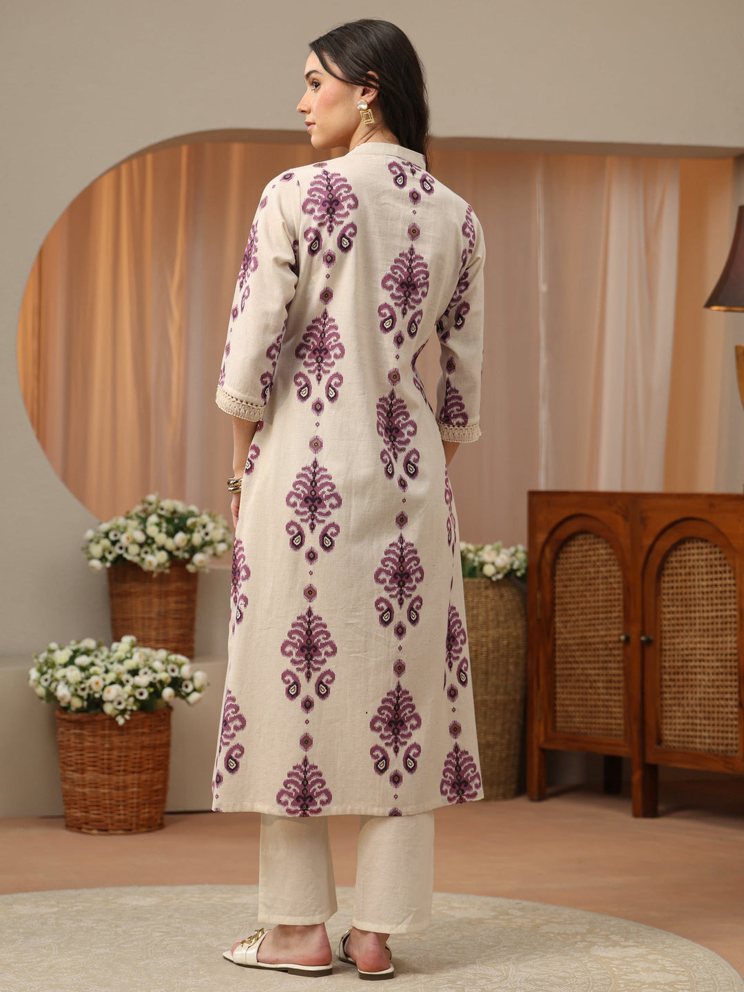  Off White Abstract Printed Panelled A-Line Kurta 