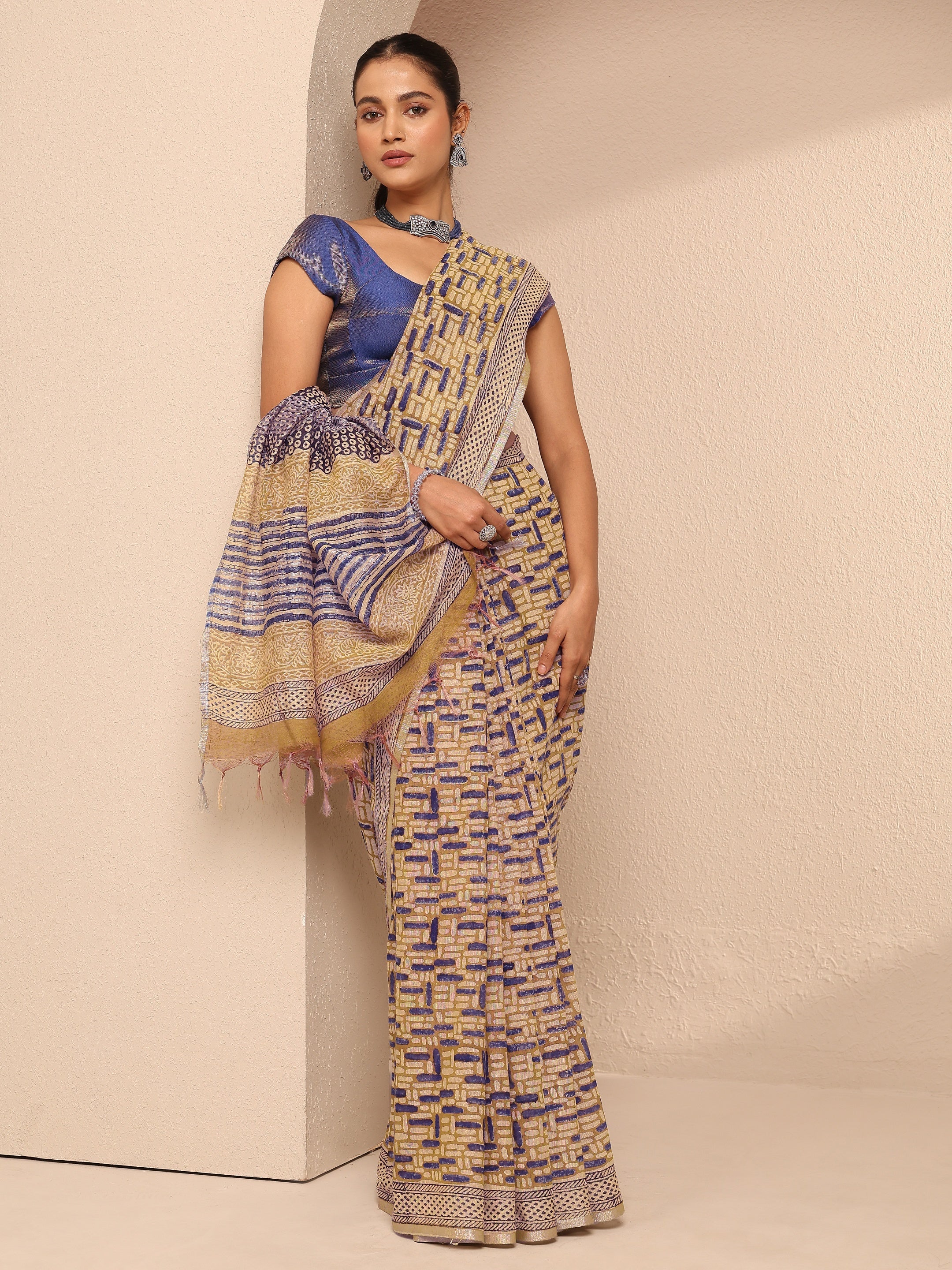 libas Mustard Geometric Printed Cotton Saree With Unstitched Blouse Piece-picture-36