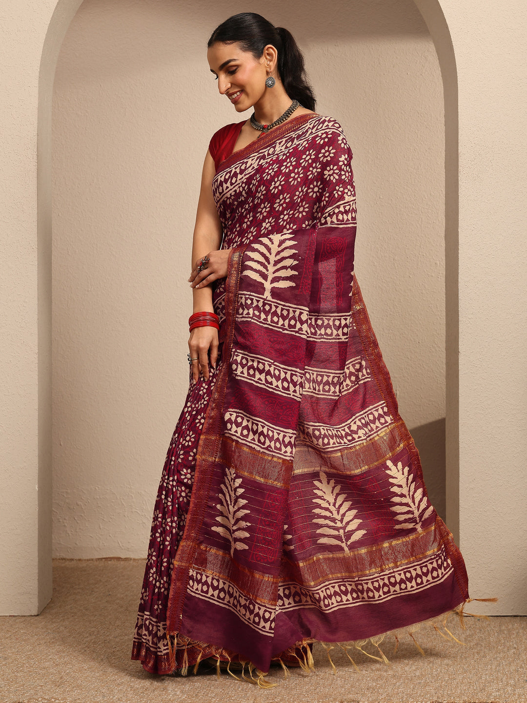  Burgundy Printed Cotton Bagru Saree With Unstitched Blouse Piece 