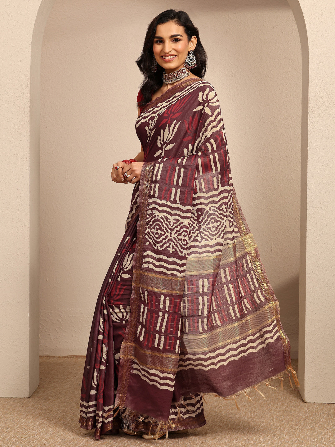  Maroon Printed Cotton Bagh Saree With Unstitched Blouse Piece 