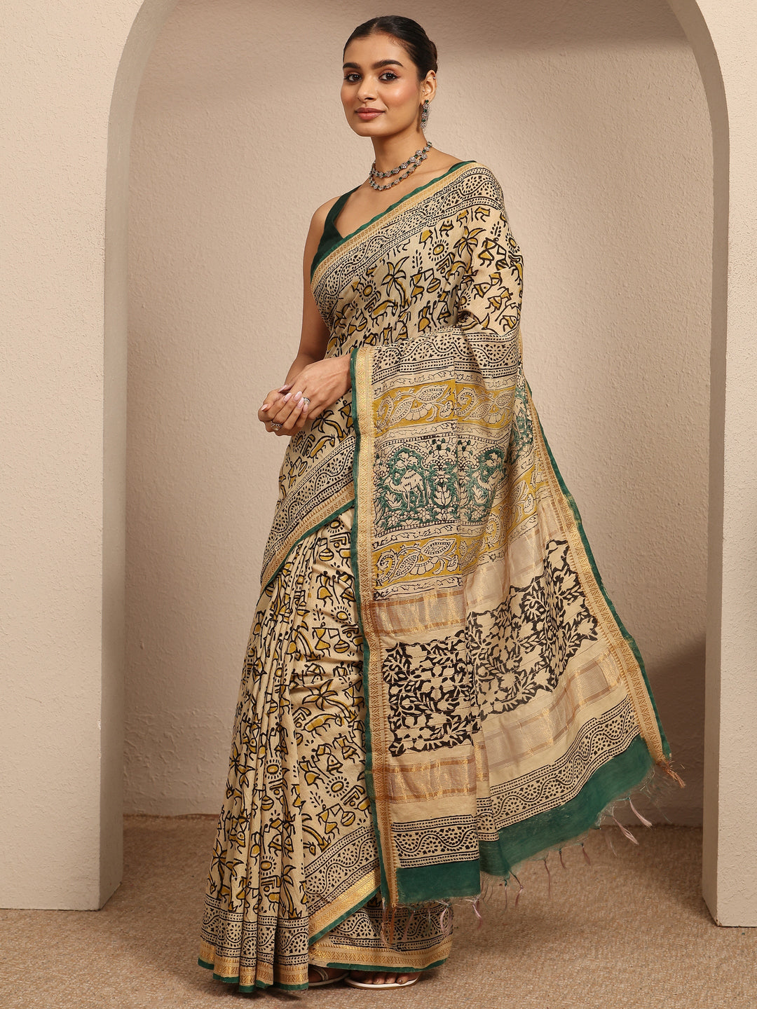  Beige Tribal Printed Cotton Saree With Unstitched Blouse Piece 