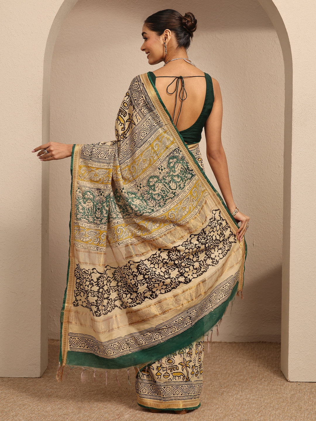  Beige Tribal Printed Cotton Saree With Unstitched Blouse Piece 