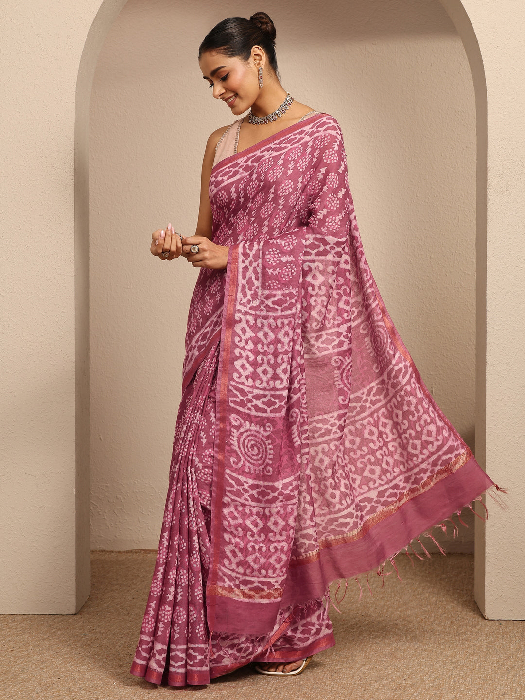  Pink Ikat Printed Cotton Saree With Unstitched Blouse Piece 