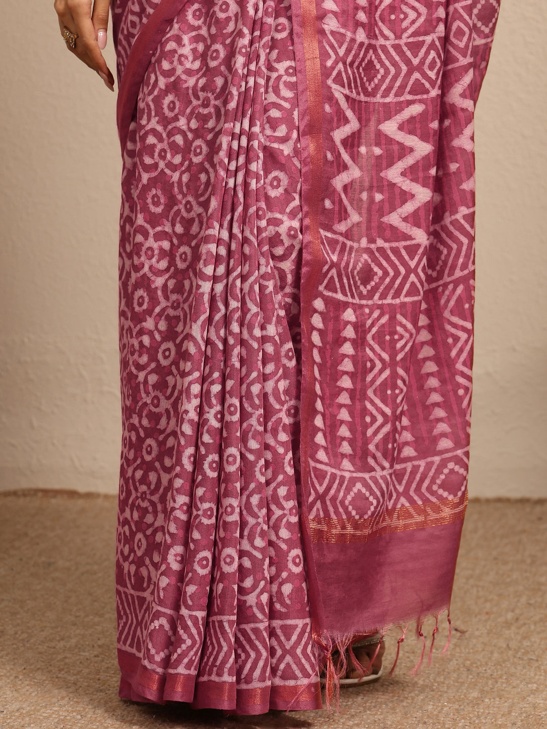  Pink Ikat Printed Cotton Saree With Unstitched Blouse Piece 