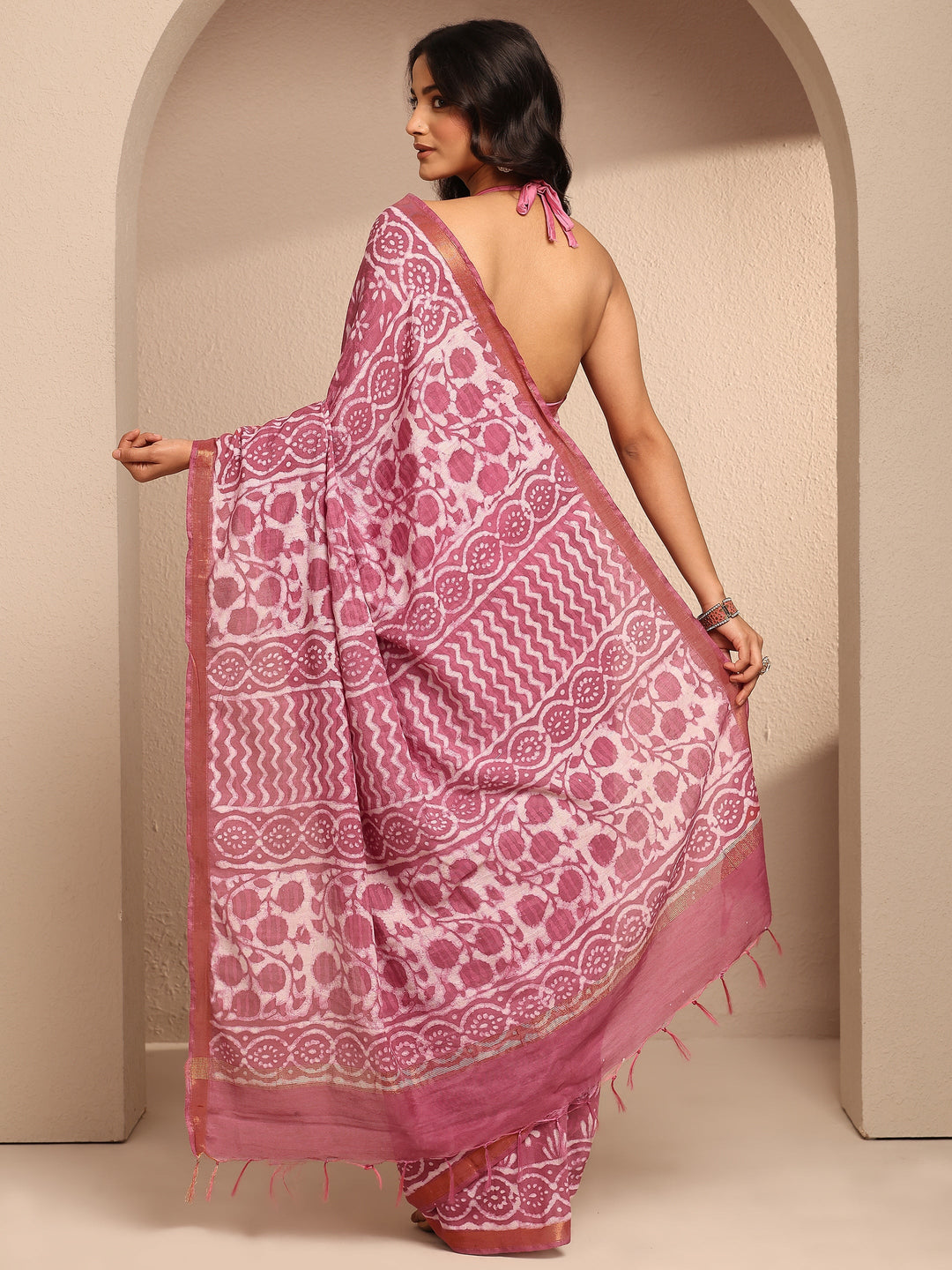  Pink Printed Cotton Saree With Unstitched Blouse Piece 