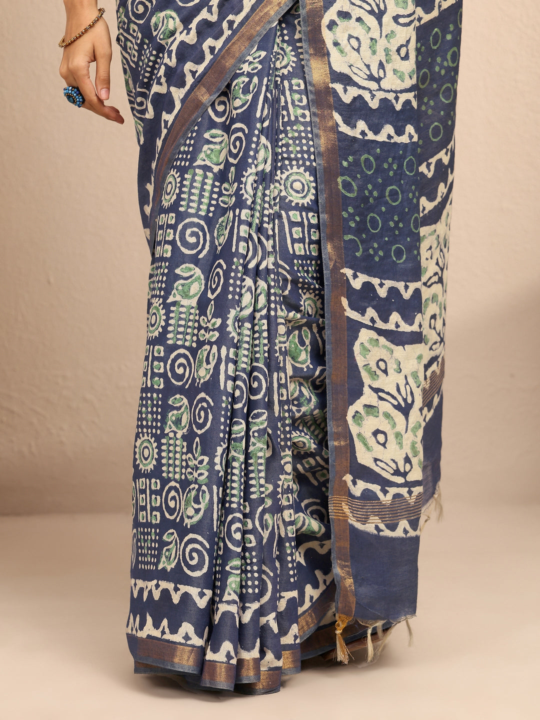  Blue Tribal Printed Cotton Saree With Unstitched Blouse Piece 