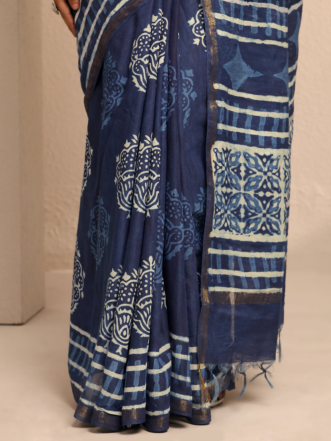  Blue Block Printed Cotton Saree With Unstitched Blouse Piece 
