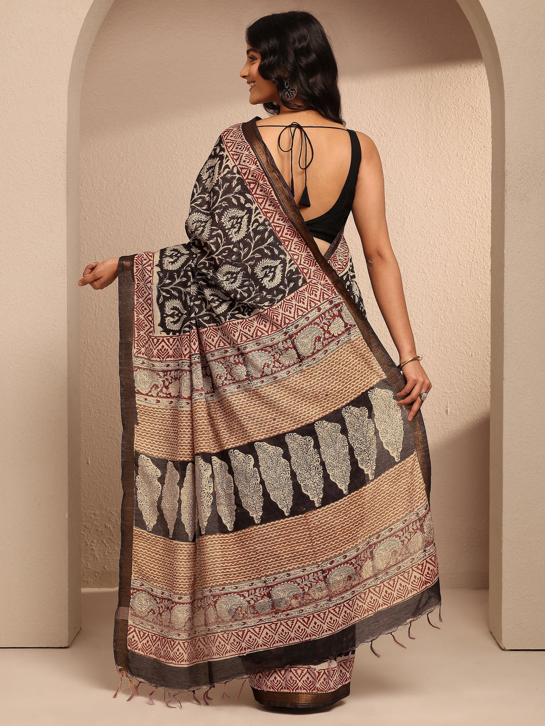  Black Printed Cotton Saree With Unstitched Blouse Piece 