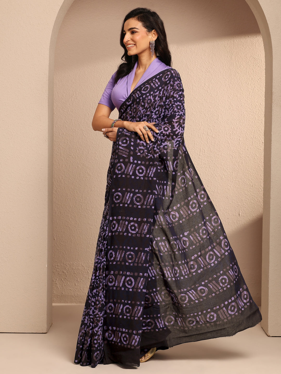  Purple Printed Cotton Saree With Unstitched Blouse Piece 