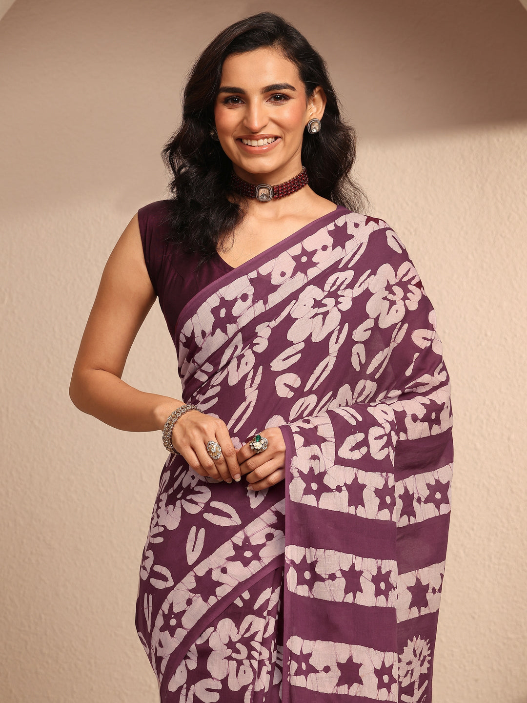  Burgundy Printed Cotton Saree With Unstitched Blouse Piece 