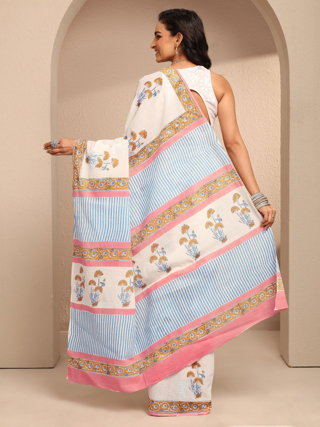  White Printed Cotton Saree With Unstitched Blouse Piece 