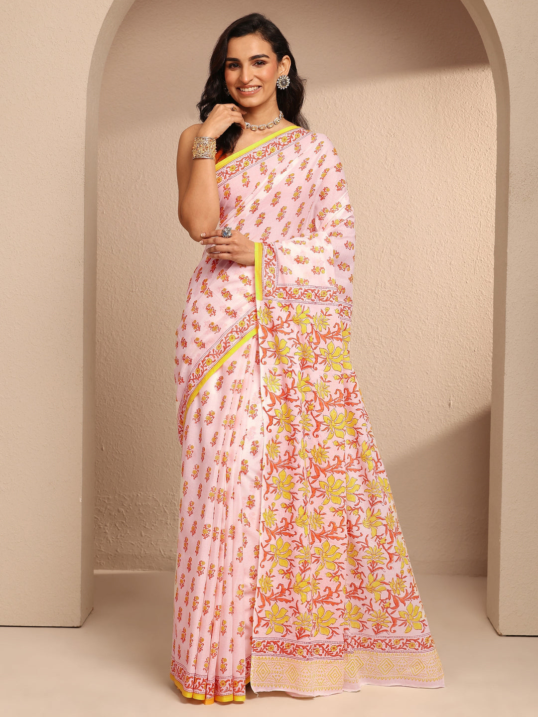  White Printed Cotton Saree With Unstitched Blouse Piece 