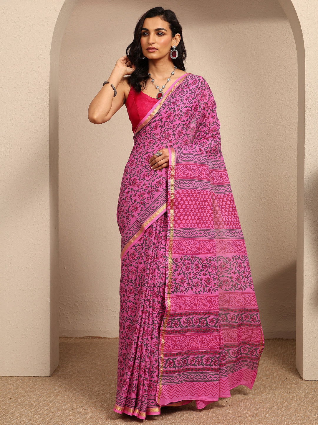  Pink Printed Cotton Saree With Unstitched Blouse Piece 