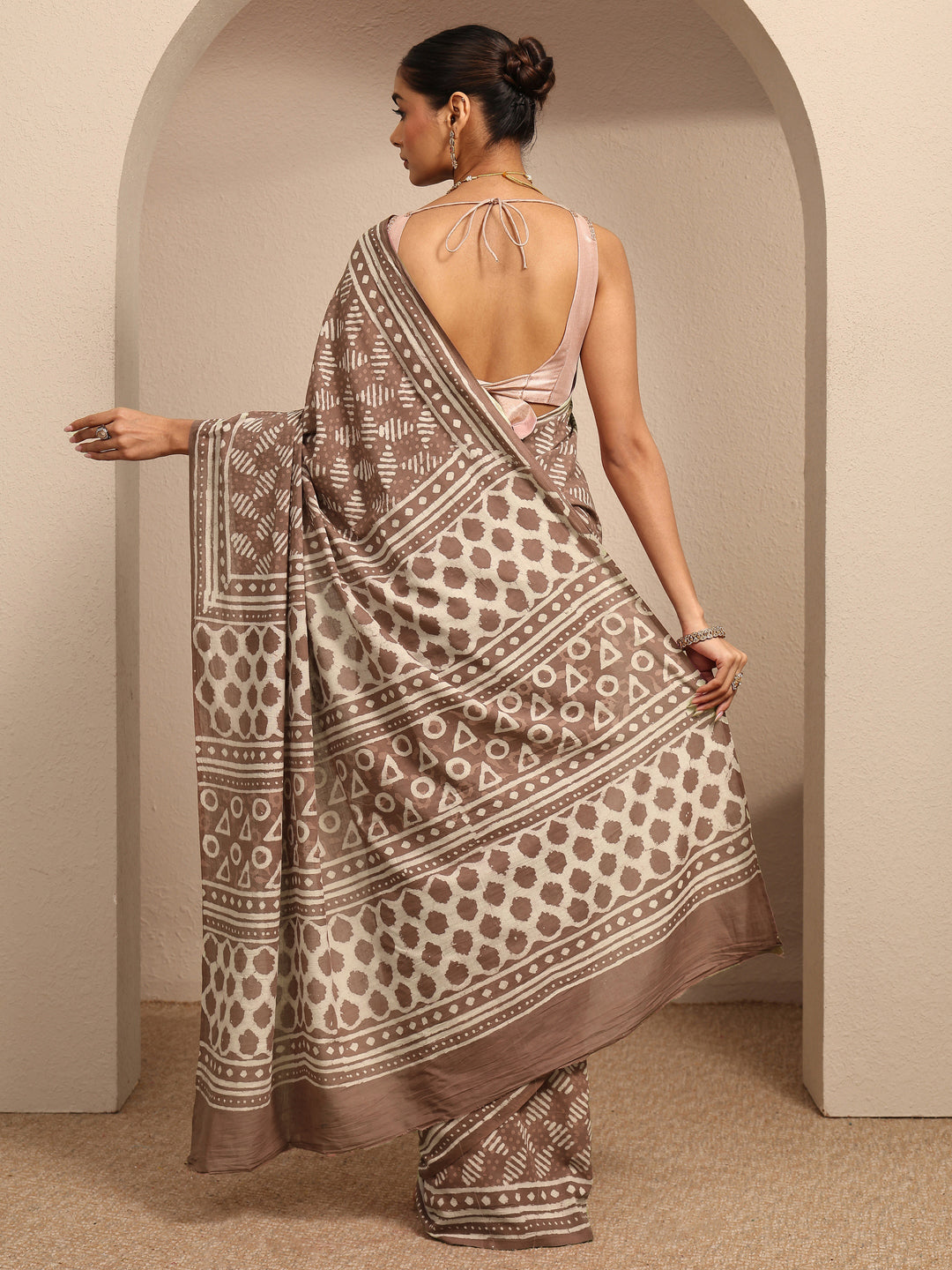  Brown Ikat Printed Cotton Saree With Unstitched Blouse Piece 