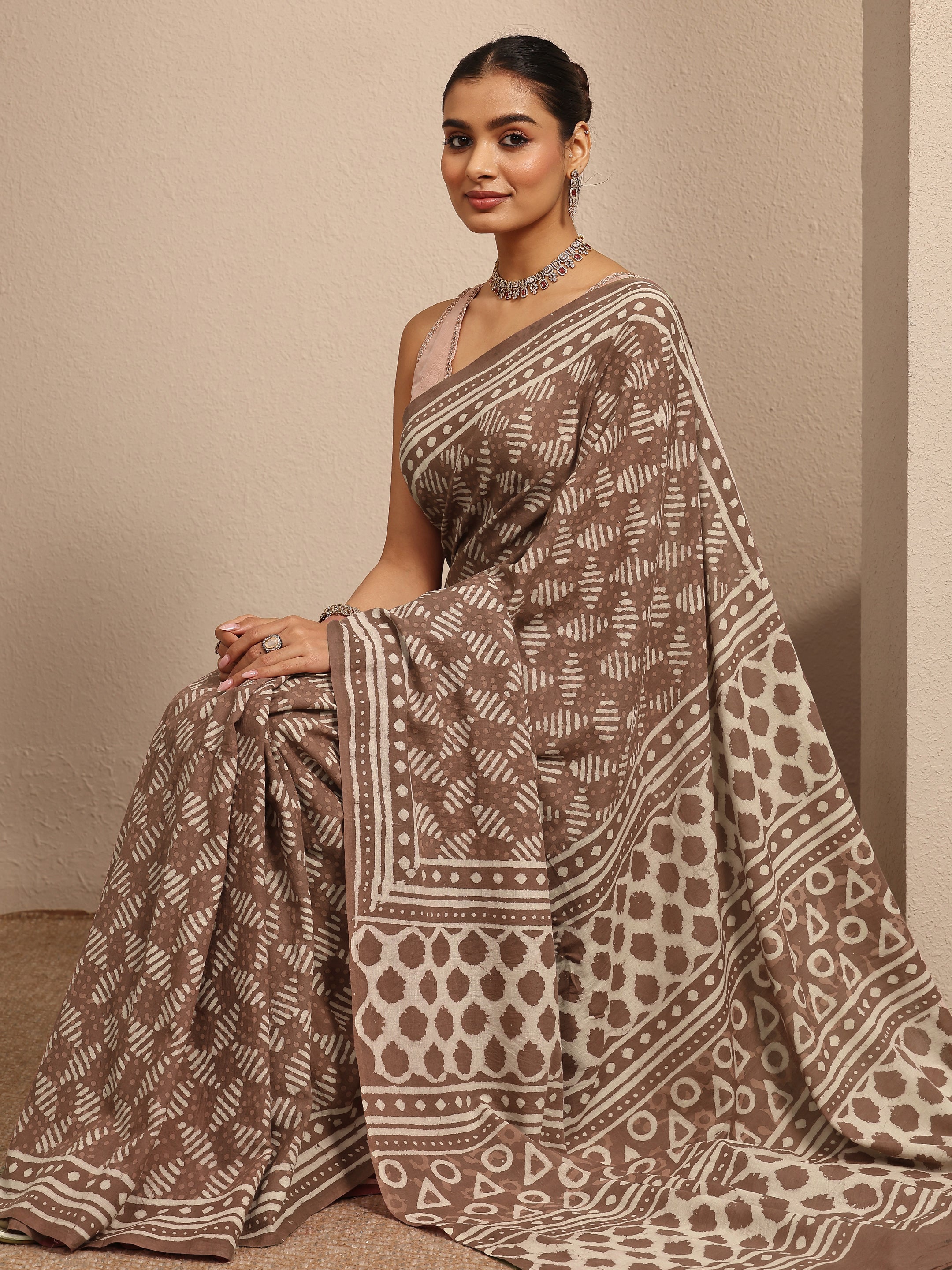 libas Brown Ikat Printed Cotton Saree With Unstitched Blouse Piece-picture-55