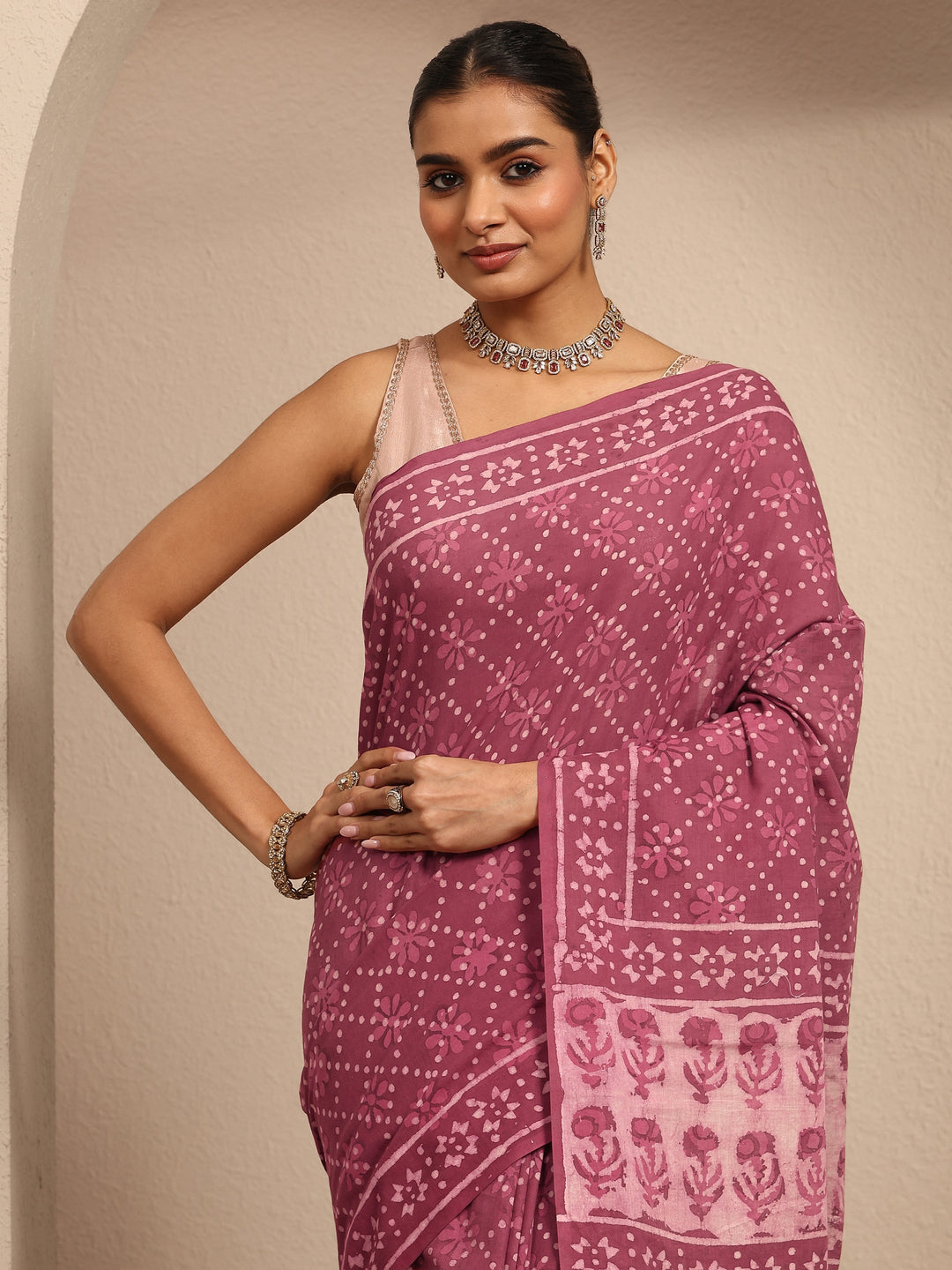  Mauve Ikat Printed Cotton Saree With Unstitched Blouse Piece 
