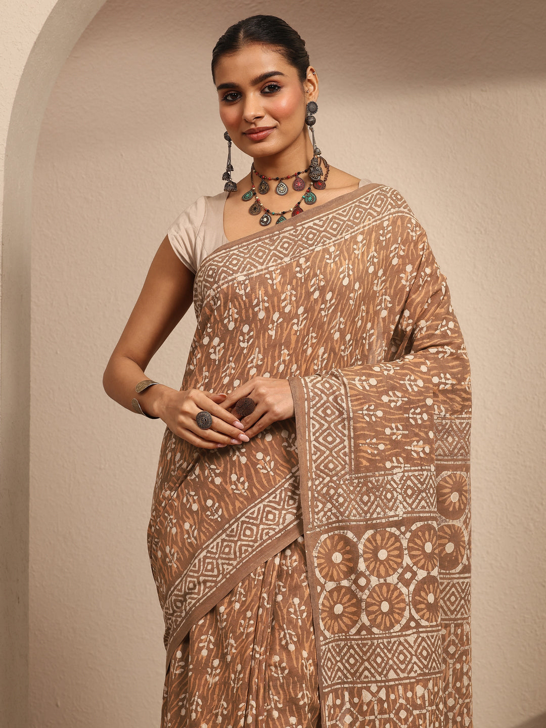  Tan Block Printed Cotton Saree With Unstitched Blouse Piece 