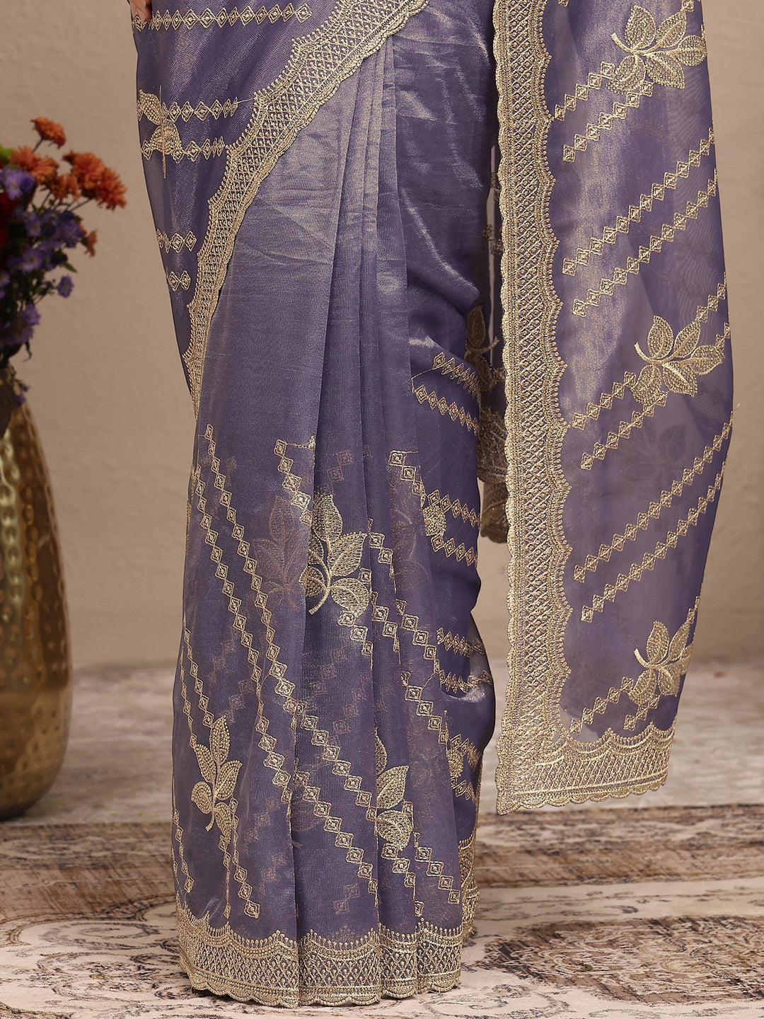  Lavender Embroidered Organza Saree With Unstitched Blouse Piece 