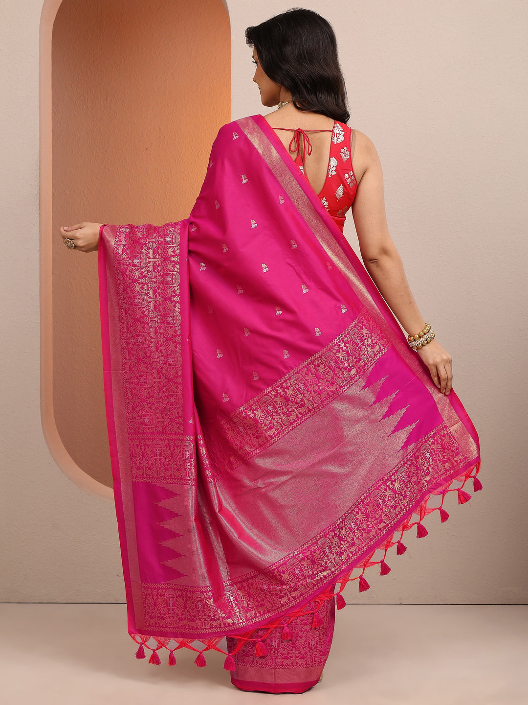  Pink Woven Design Banarsi Silk Blend Saree With Unstitched Blouse Piece 