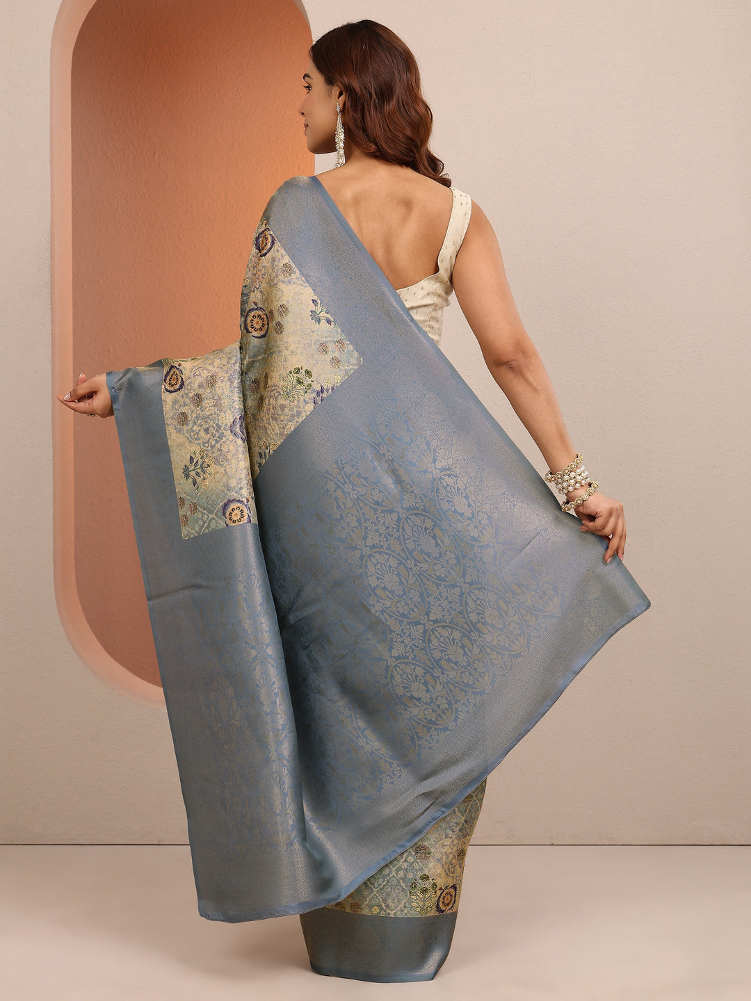  Beige Printed Silk Blend Saree With Unstitched Blouse Piece 