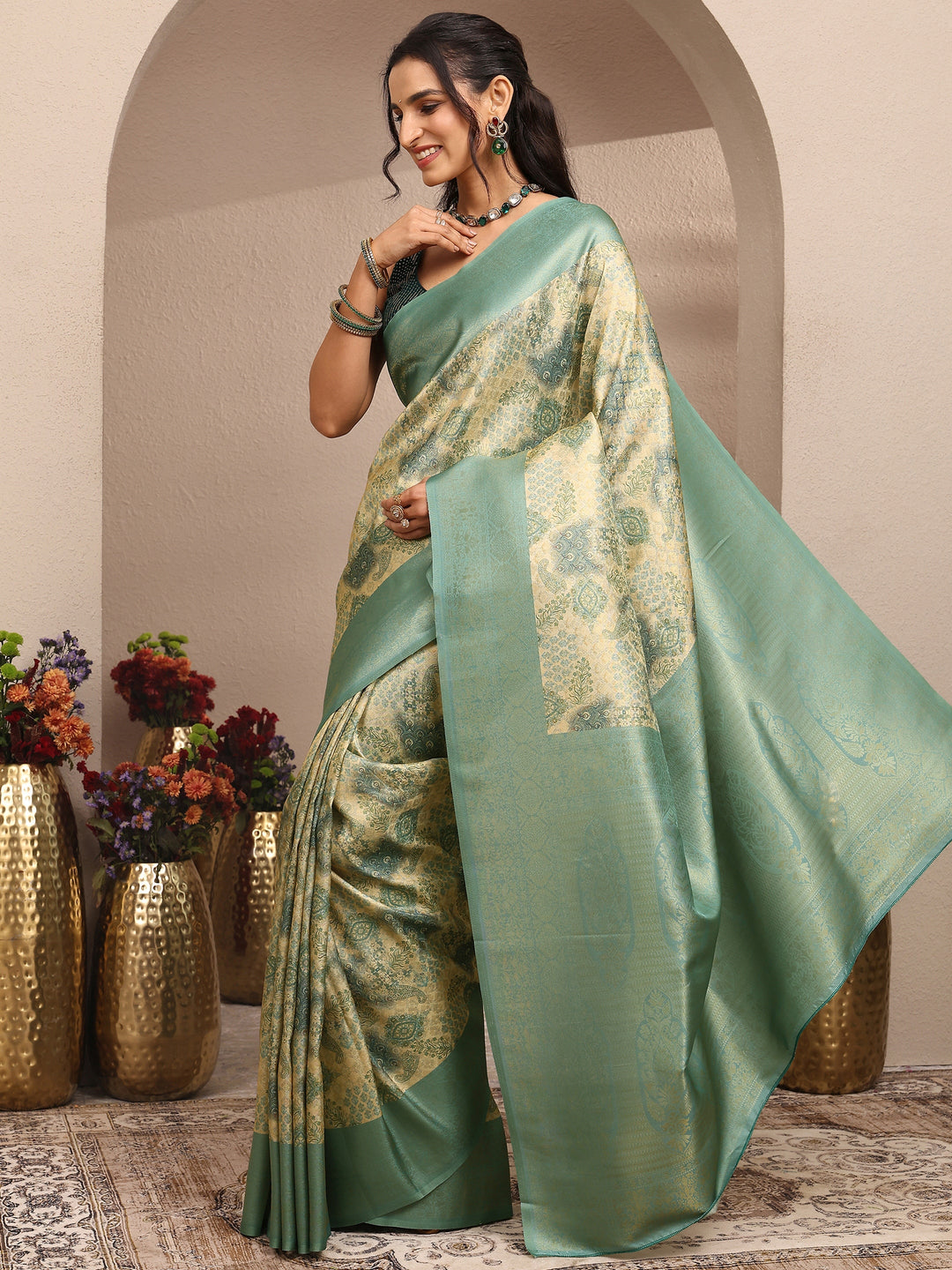  Green Printed Silk Blend Saree With Unstitched Blouse Piece 