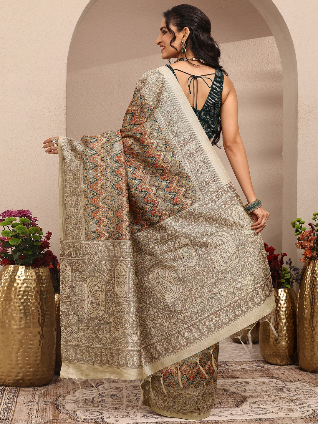  Multi Printed Silk Blend Saree With Unstitched Blouse Piece 