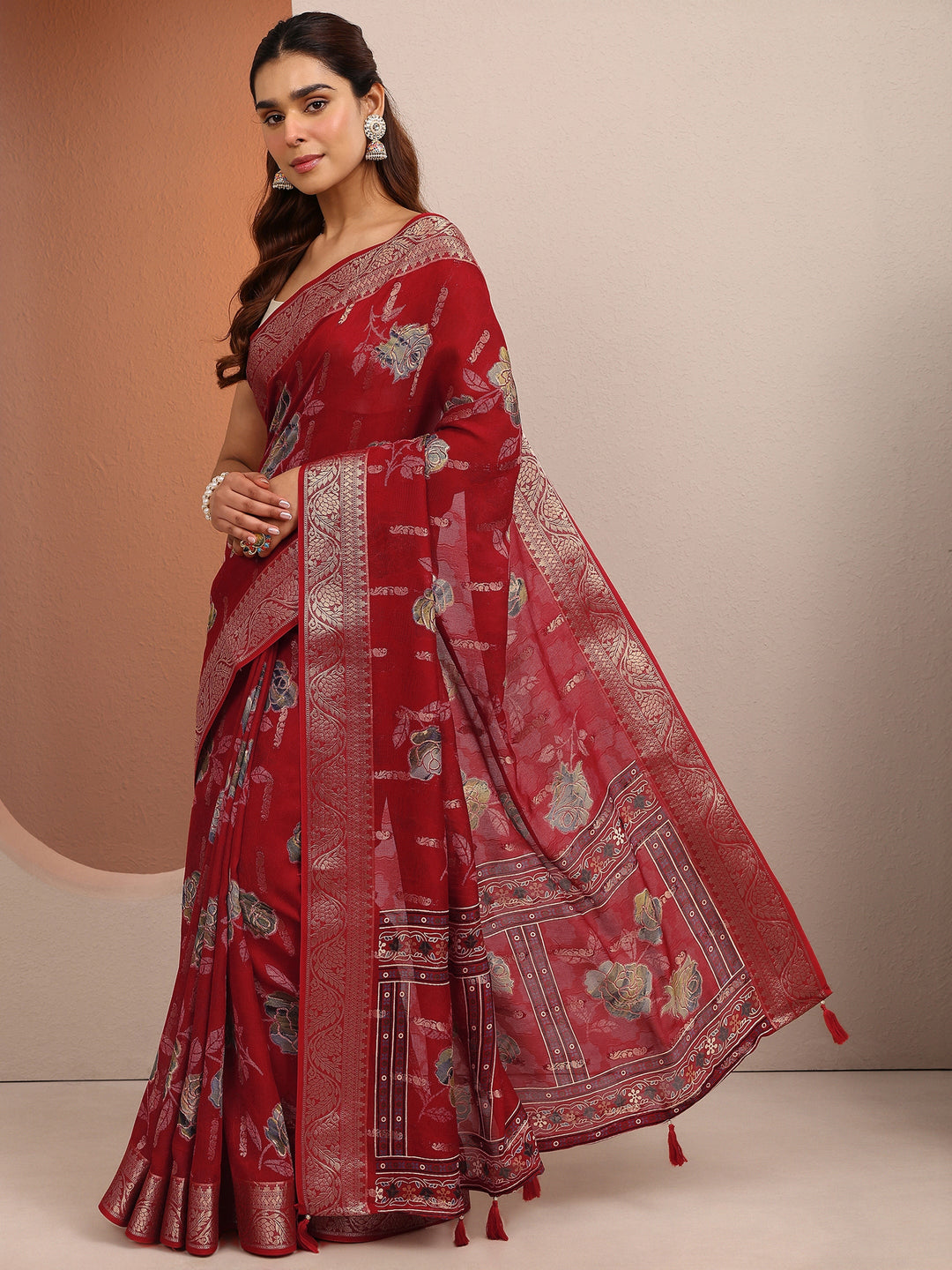  Red Printed Silk Blend Saree With Unstitched Blouse Piece 