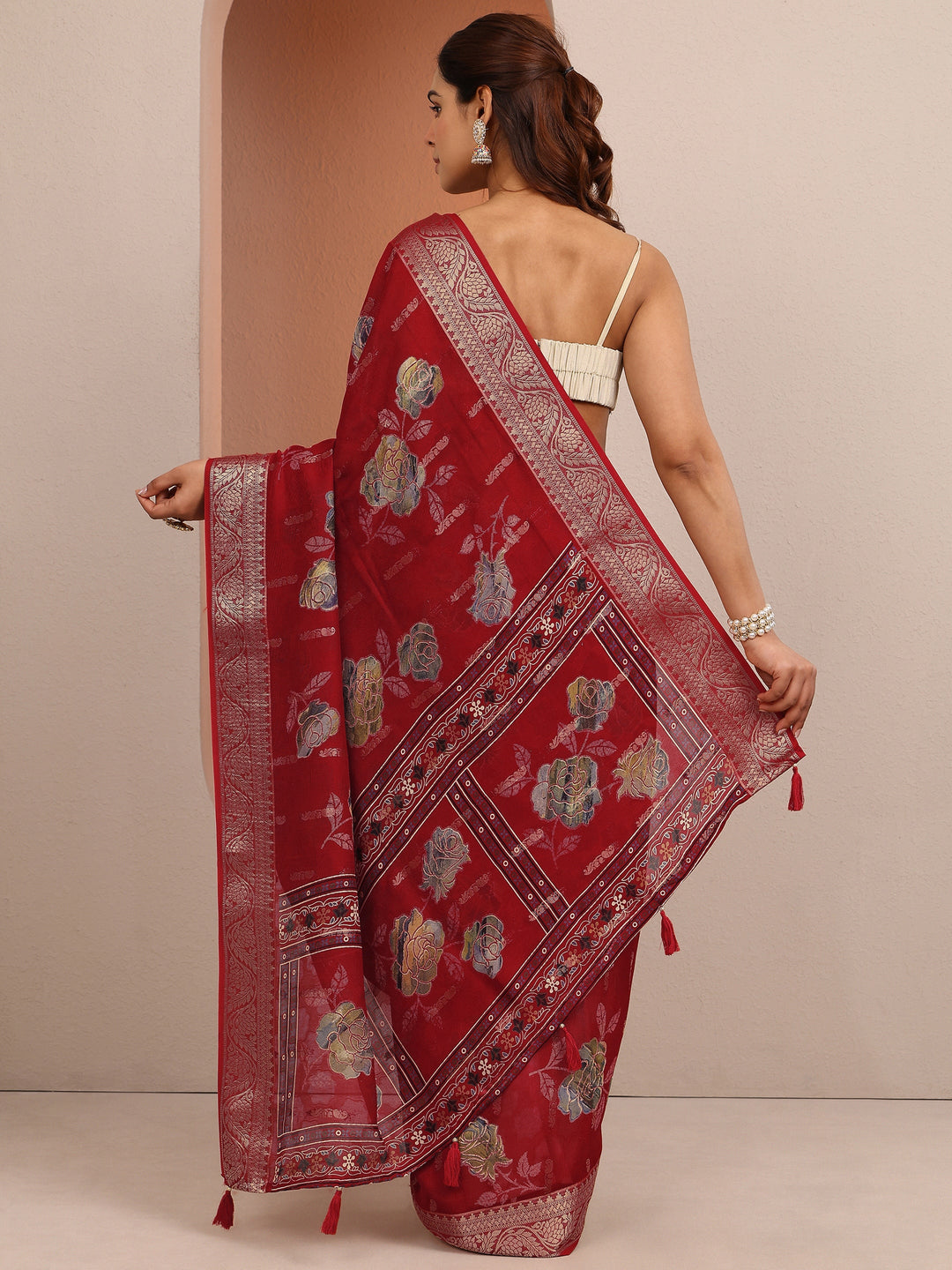  Red Printed Silk Blend Saree With Unstitched Blouse Piece 