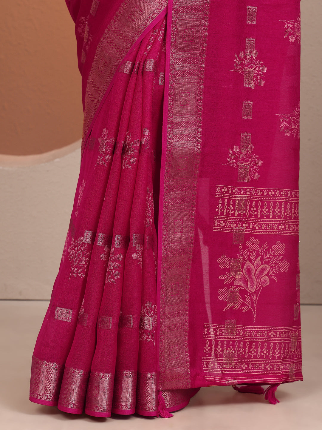  Pink Printed Silk Blend Saree With Unstitched Blouse Piece 