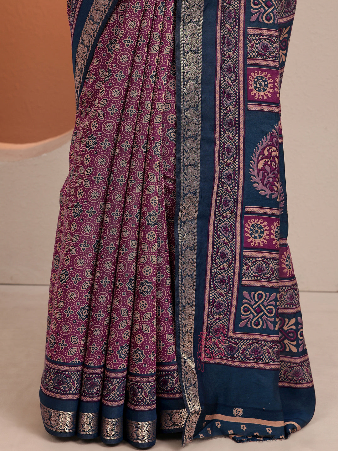  Purple Printed Silk Blend Saree With Unstitched Blouse Piece 