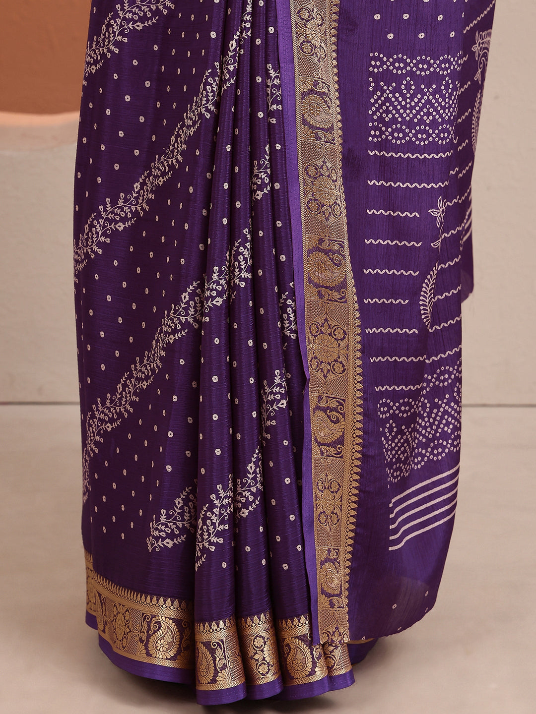  Purple Bandhani Printed Silk Blend Saree With Unstitched Blouse Piece 