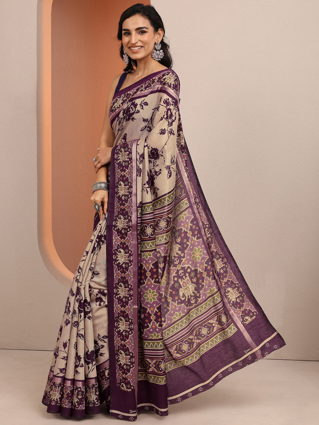  Beige Printed Silk Blend Saree With Unstitched Blouse Piece 