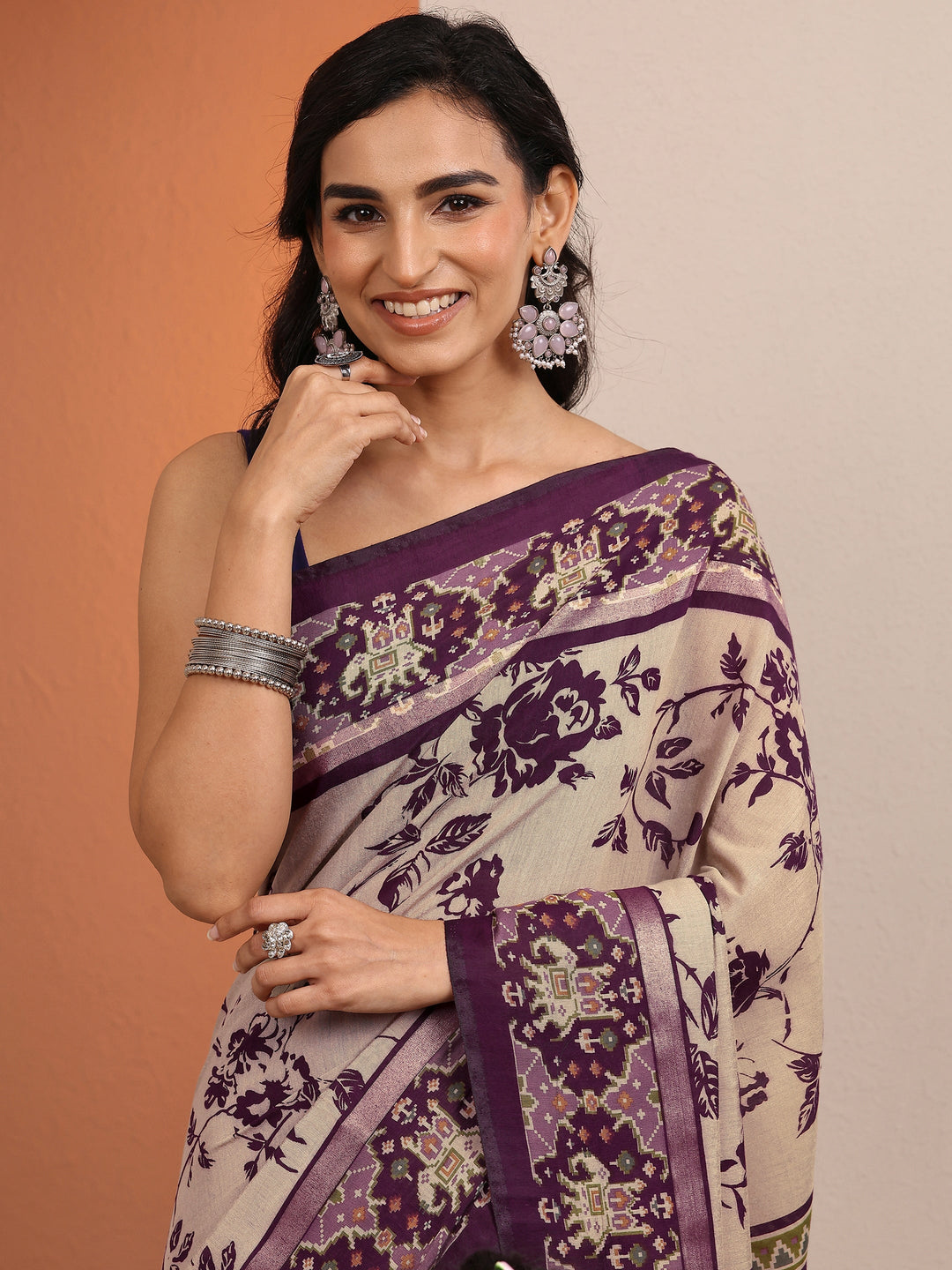  Beige Printed Silk Blend Saree With Unstitched Blouse Piece 