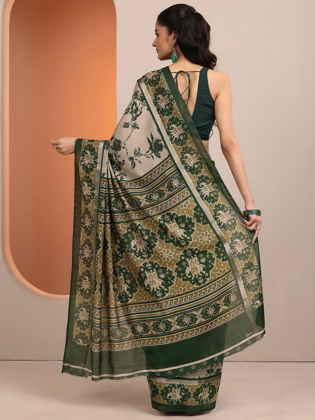  Beige Printed Silk Blend Saree With Unstitched Blouse Piece 
