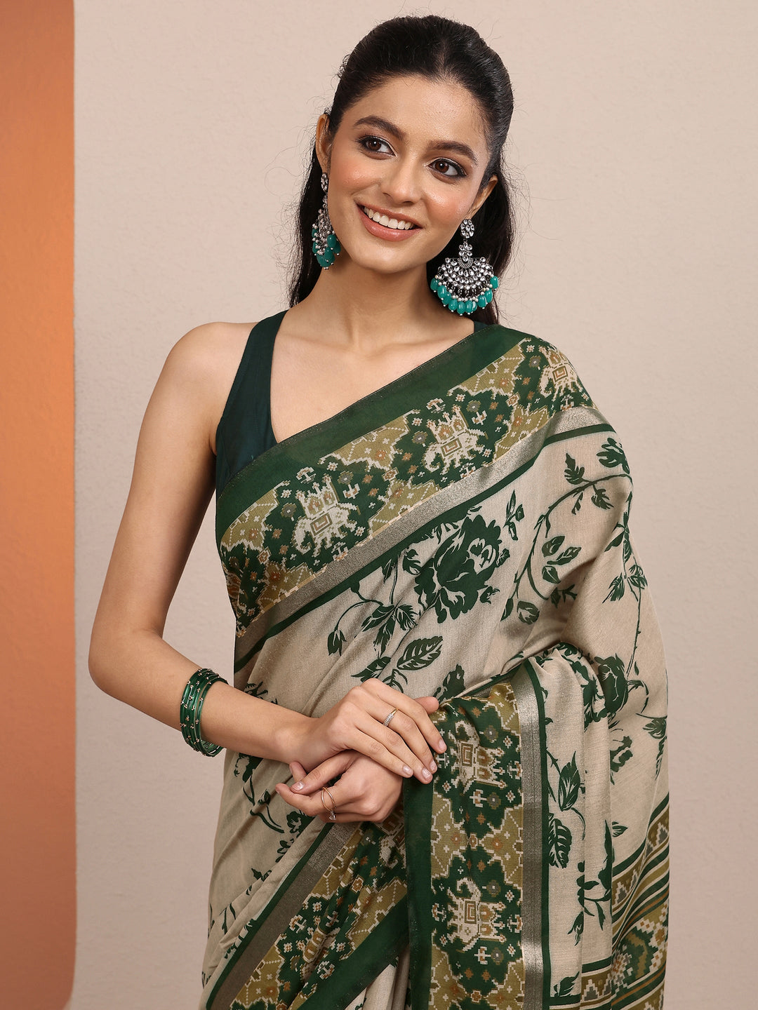  Beige Printed Silk Blend Saree With Unstitched Blouse Piece 