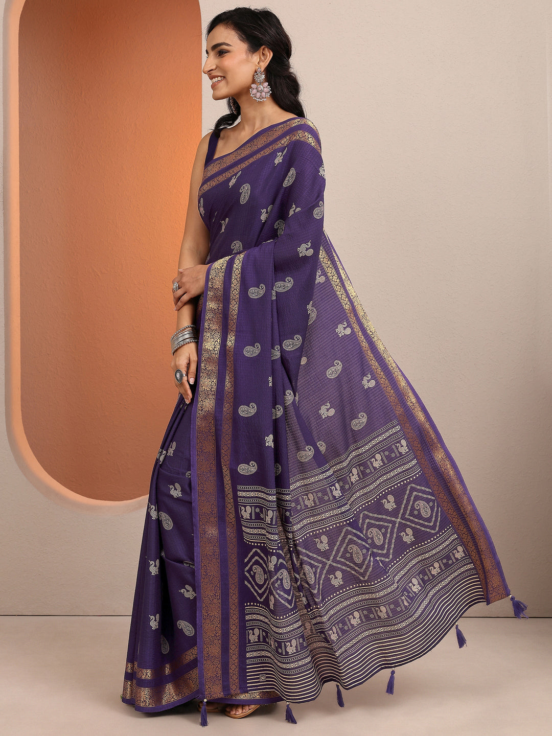  Purple Paisley Printed Silk Blend Saree With Unstitched Blouse Piece 