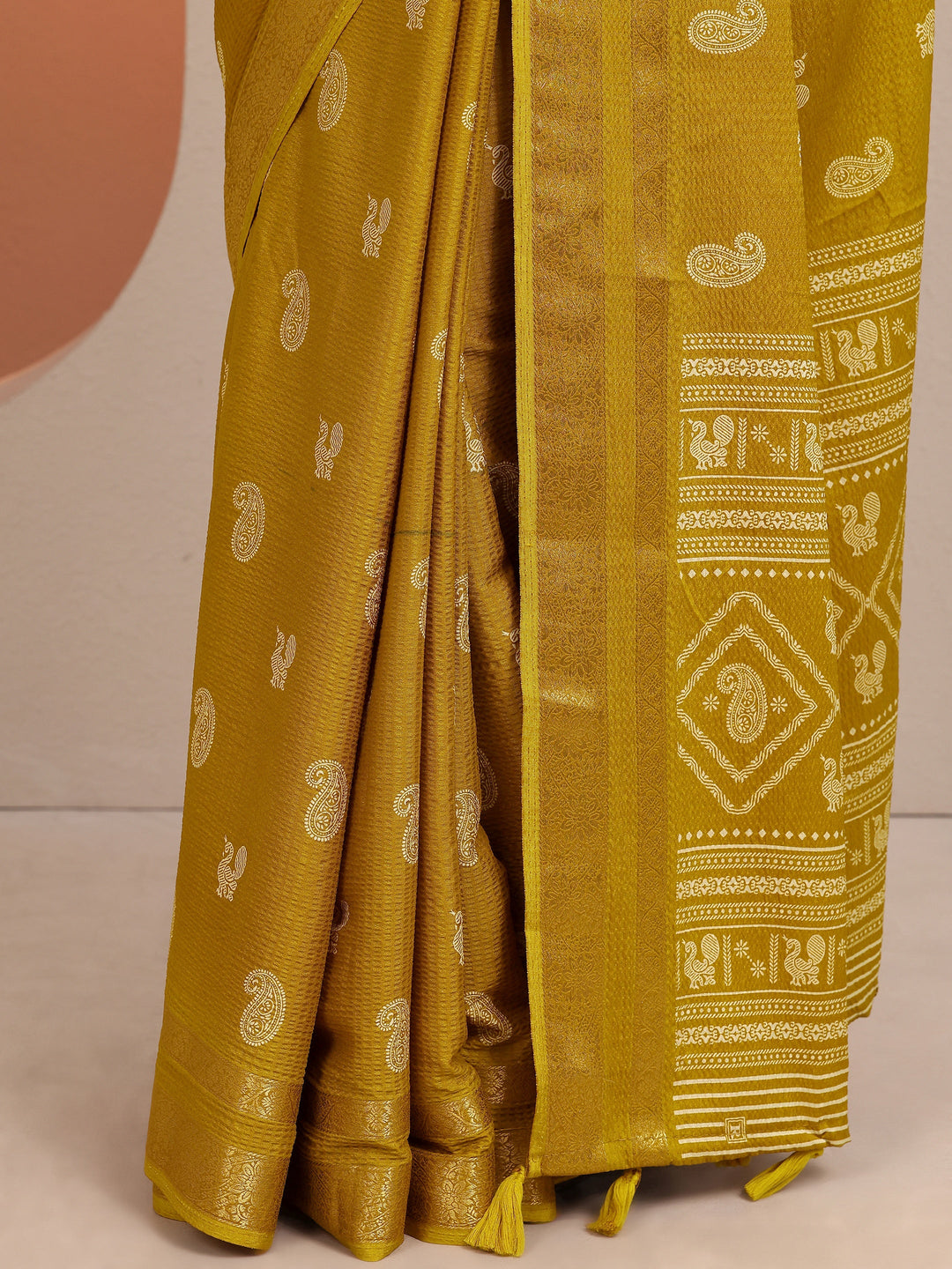  Mustard Paisley Printed Silk Blend Saree With Unstitched Blouse Piece 