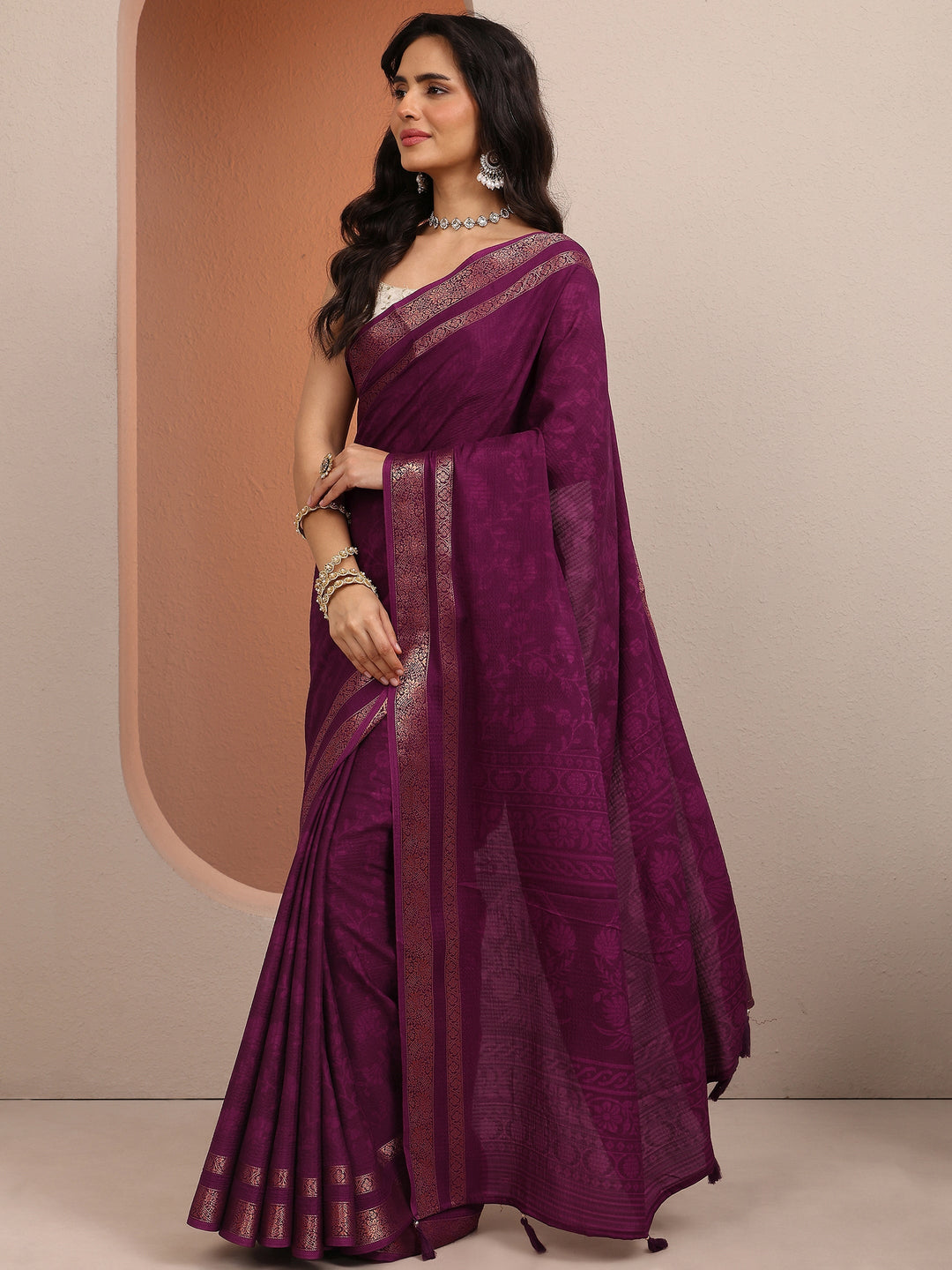 Burgundy Printed Silk Blend Saree With Unstitched Blouse Piece 