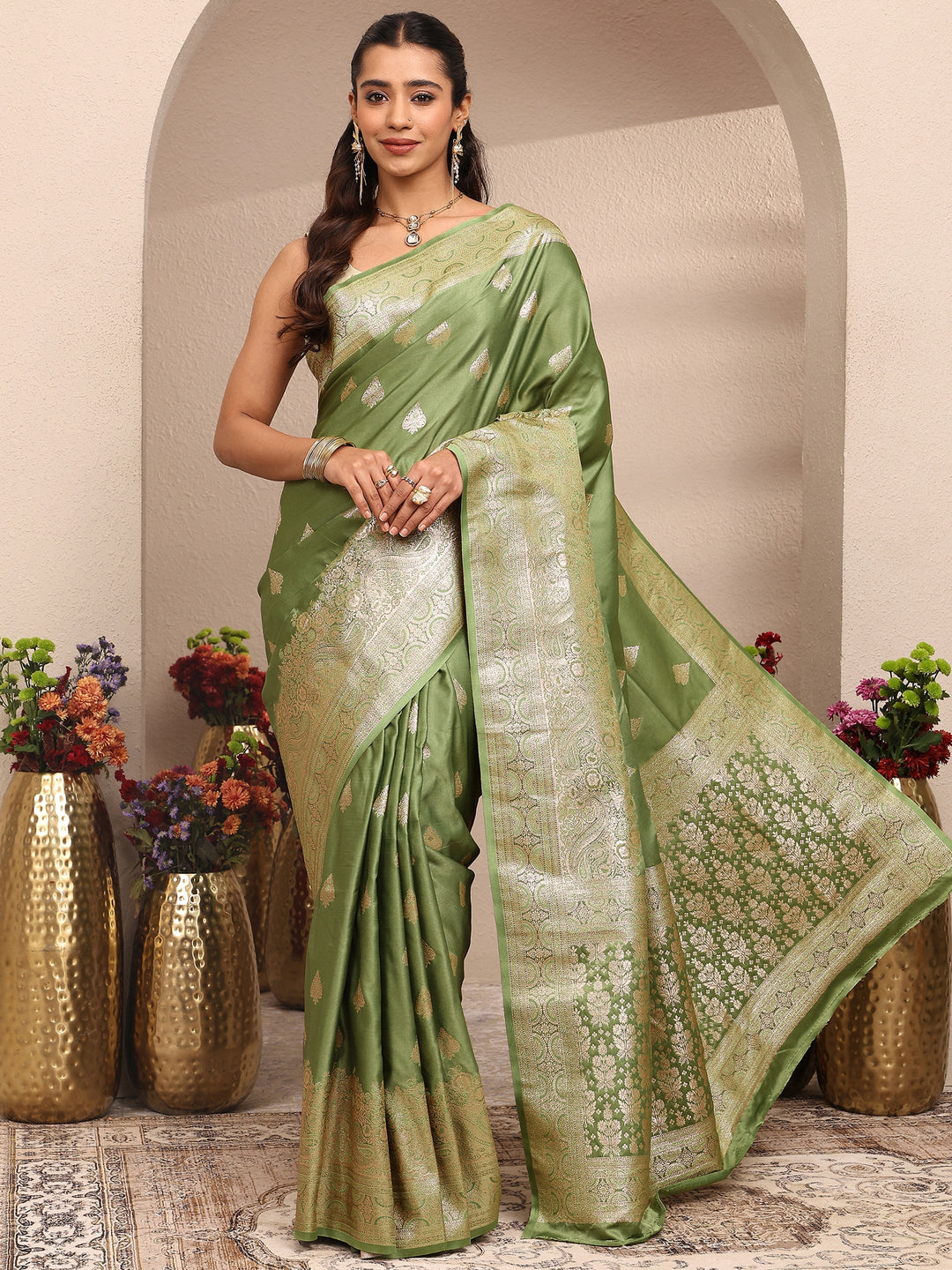  Green Woven Design Banarsi Silk Blend Saree With Unstitched Blouse Piece 