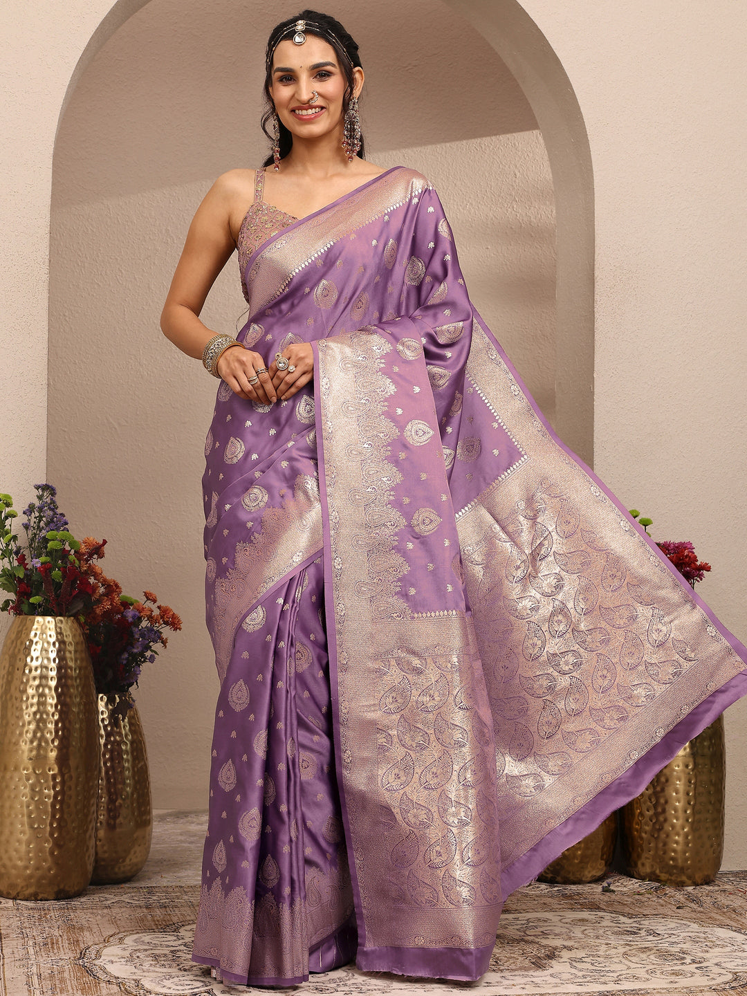 Purple Woven Design Banarsi Silk Blend Saree With Unstitched Blouse Piece 