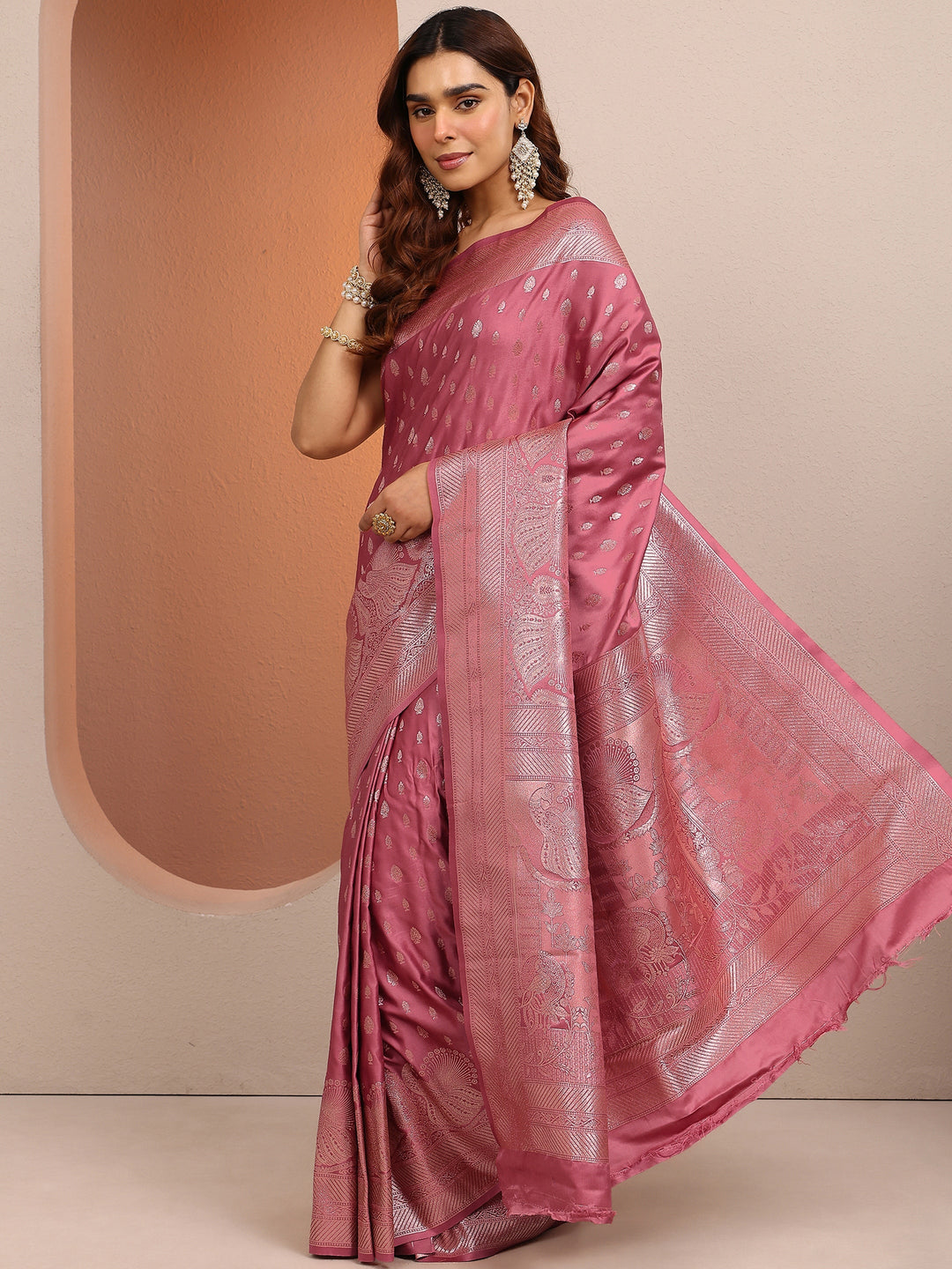  Pink Woven Design Banarsi Silk Blend Saree With Unstitched Blouse Piece 
